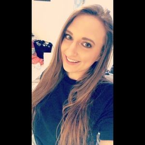 Meet your Posher, Allison